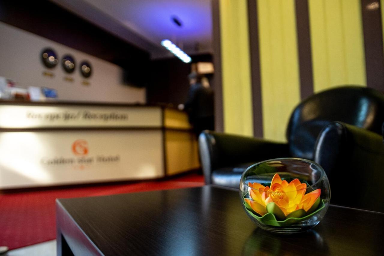 Boutique Hotel Golden Star Тузла Екстериор снимка